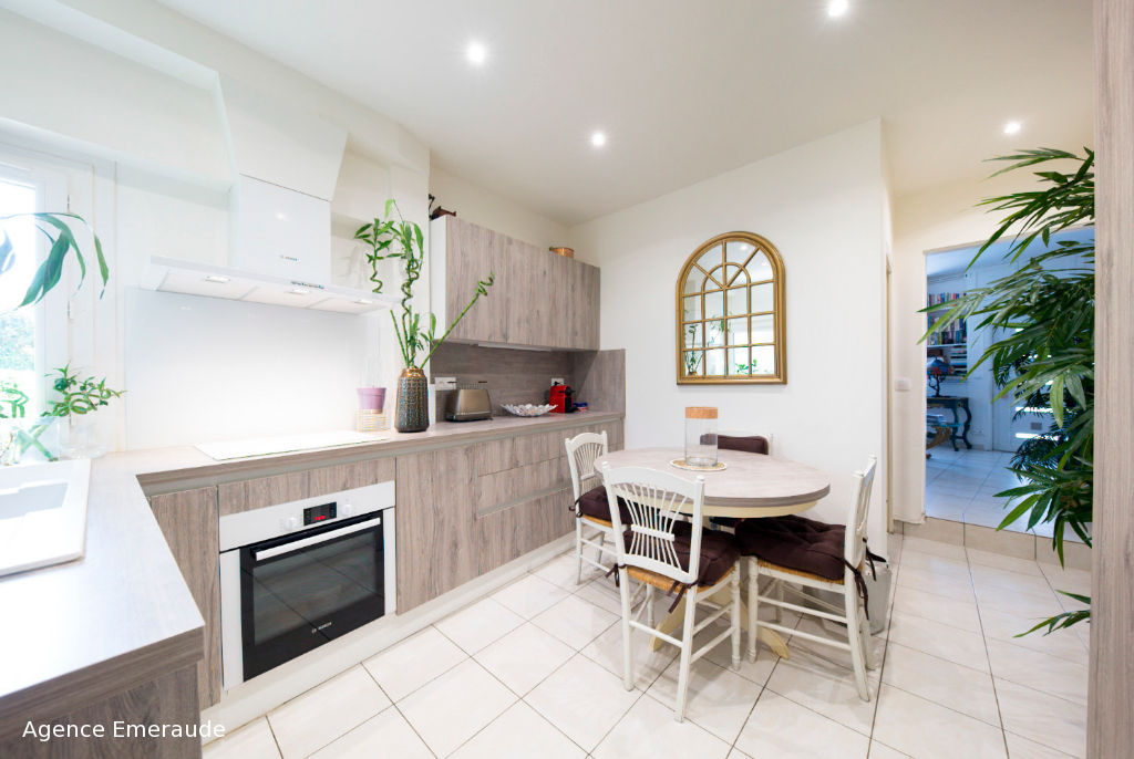 Maison Dinard 3 pièce(s) 63 m² hyper centre plage de l'écluse à 200 mètres Maison Dinard 3 pièce(s) 63 m² hyper centre plage de l'écluse à 200 mètres