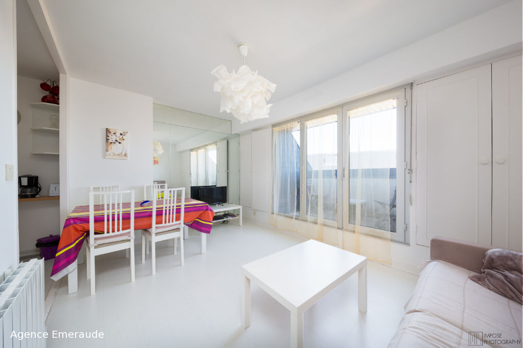 Appartement de type 2 piece(s) à louer meublé du 1er octobre 2022 au 30 avril 2023 Appartement de type 2 piece(s) à louer meublé du 1er octobre 2022 au 30 avril 2023