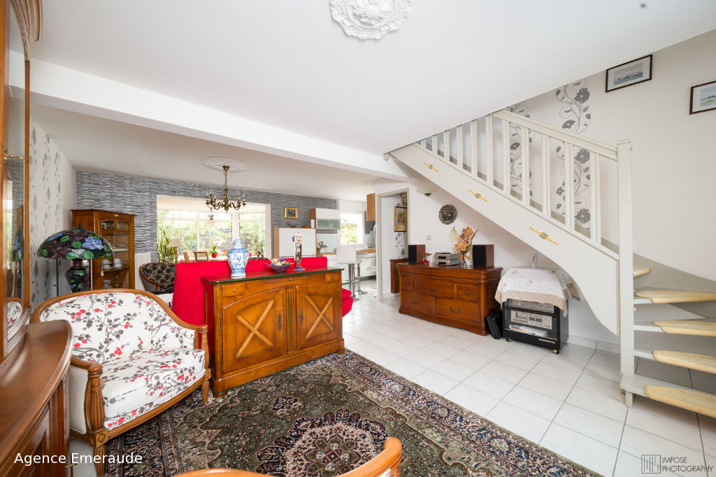 Maison Dinard 5 pièce(s) 110 m2 chambre et salle d'eau au rez-de-chaussée Maison Dinard 5 pièce(s) 110 m2 chambre et salle d'eau au rez-de-chaussée