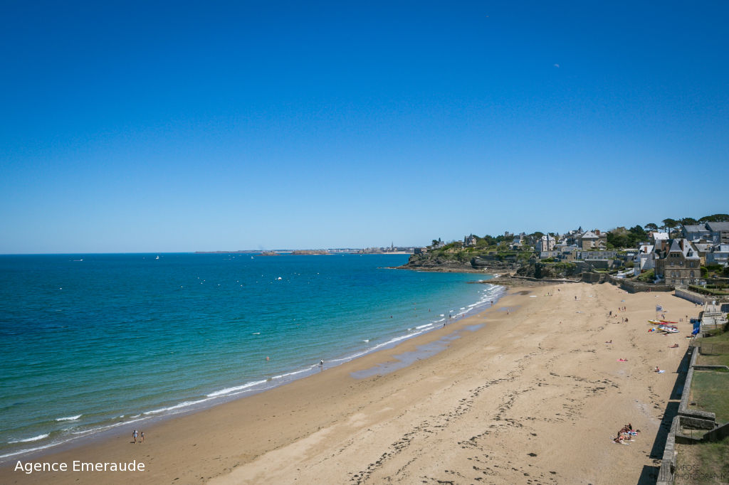 Appartement Dinard vue sur mer 4 pièce(s) 91.63 m² accès direct à la plage de st Enogat Appartement Dinard vue sur mer 4 pièce(s) 91.63 m² accès direct à la plage de st Enogat