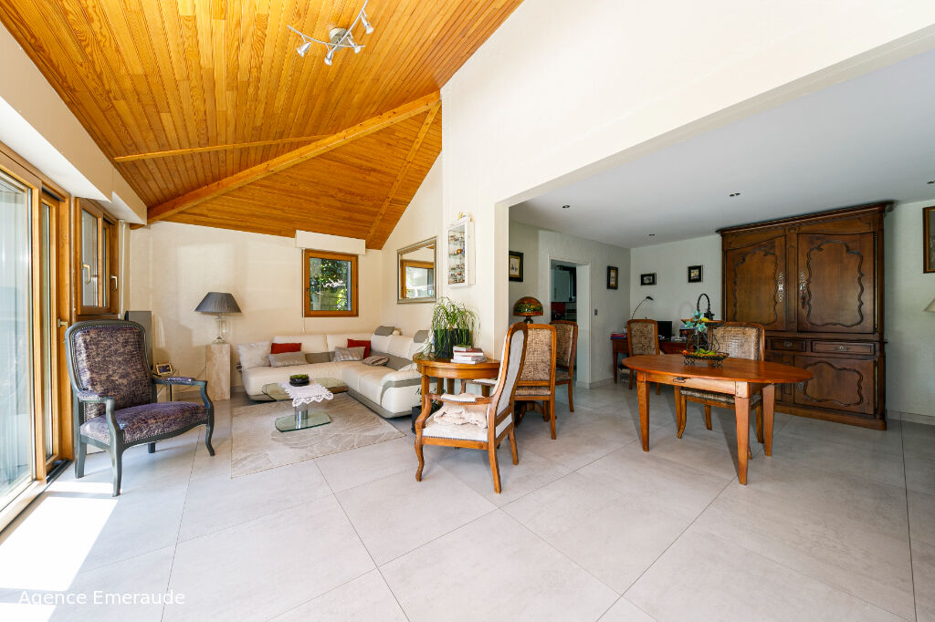 Maison Saint-Briac-sur-Mer 4 pièce(s) 105 m² au calme des ruelles de Saint-Briac-sur-Mer Maison Saint-Briac-sur-Mer 4 pièce(s) 105 m² au calme des ruelles de Saint-Briac-sur-Mer