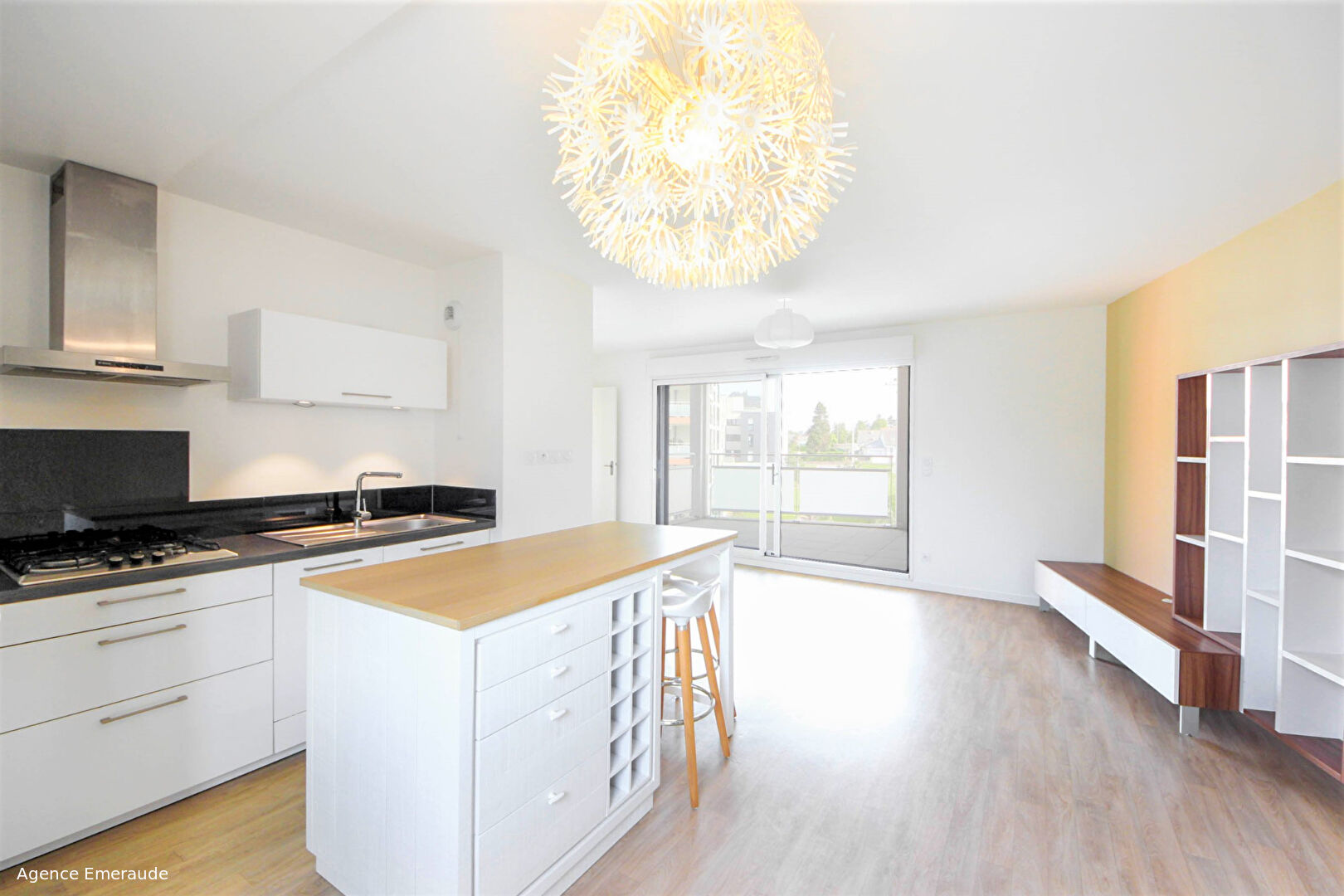 Appartement Dinard centre ville 3 pièce(s) 70m² grande terrasse au sud Appartement Dinard centre ville 3 pièce(s) 70m² grande terrasse au sud