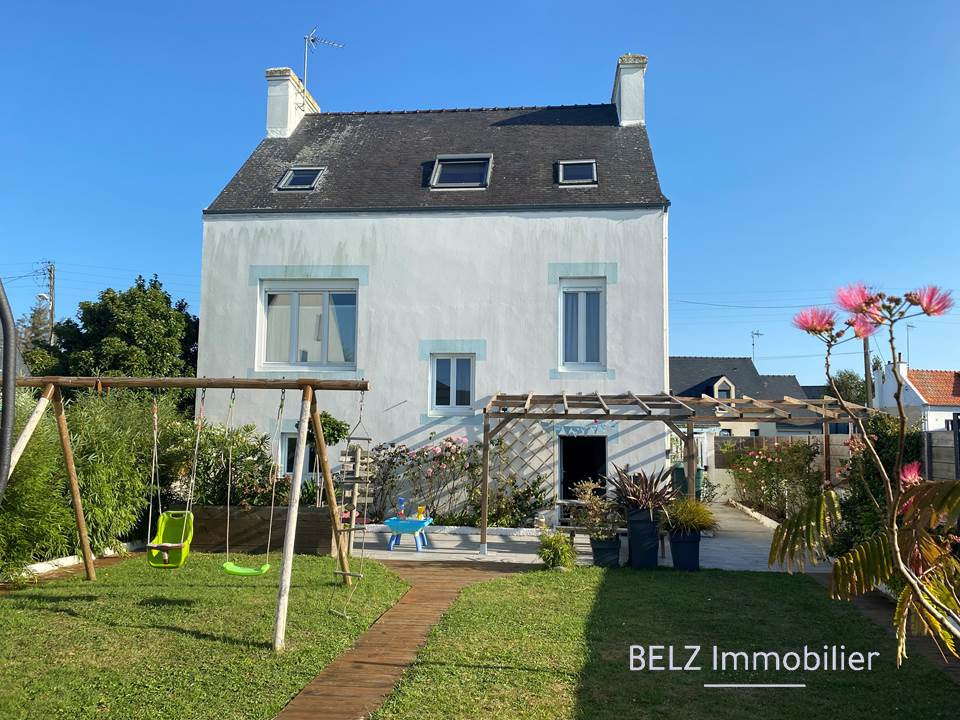 MORBIHAN SUD Plouhinec 56680 Maison des années 1950 4 chambres sous-sol complet et terrain clos de MORBIHAN SUD Plouhinec 56680 Maison des années 1950 4 chambres sous-sol complet et terrain clos de