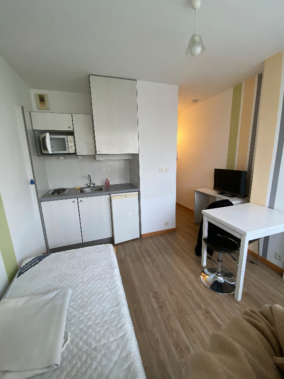 Studio MEUBLE Quartier Les Minimes Studio MEUBLE Quartier Les Minimes