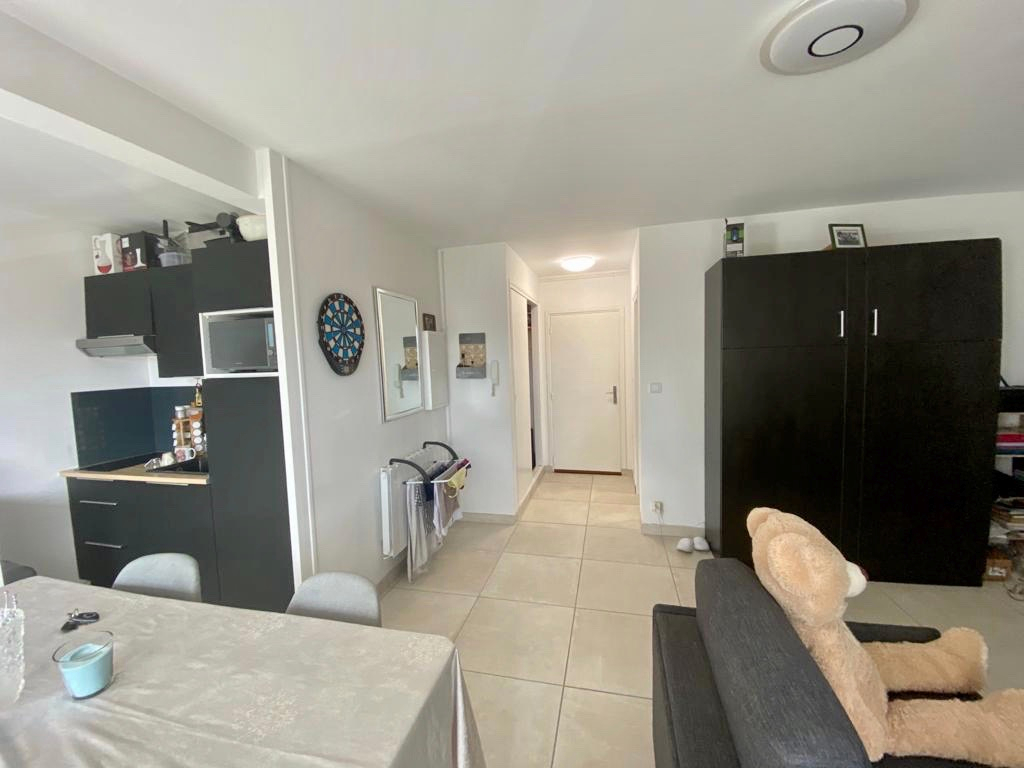 LA ROCHELLE APPARTEMENT RÉNOVÉ 31 M2 LA ROCHELLE APPARTEMENT RÉNOVÉ 31 M2