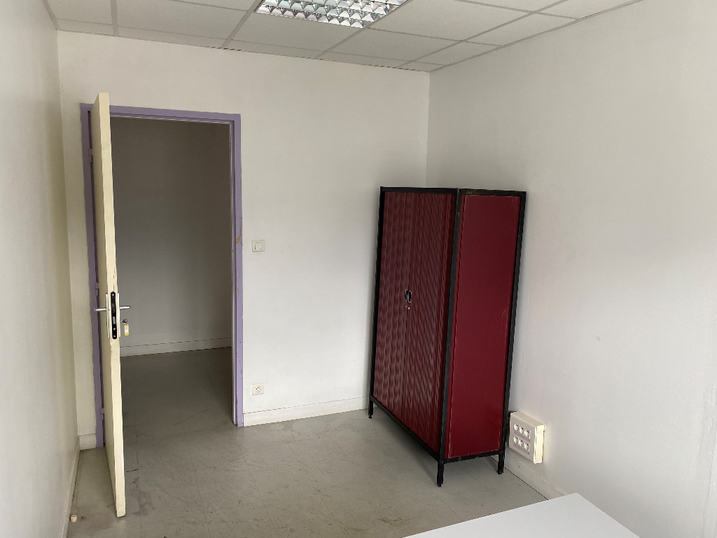 A louer/BREST KERGARADEC 11m² de bureaux A louer/BREST KERGARADEC 11m² de bureaux