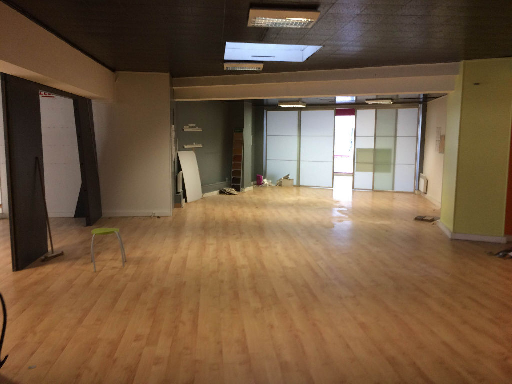 Local commercial Brest 468m² Local commercial Brest 468m²