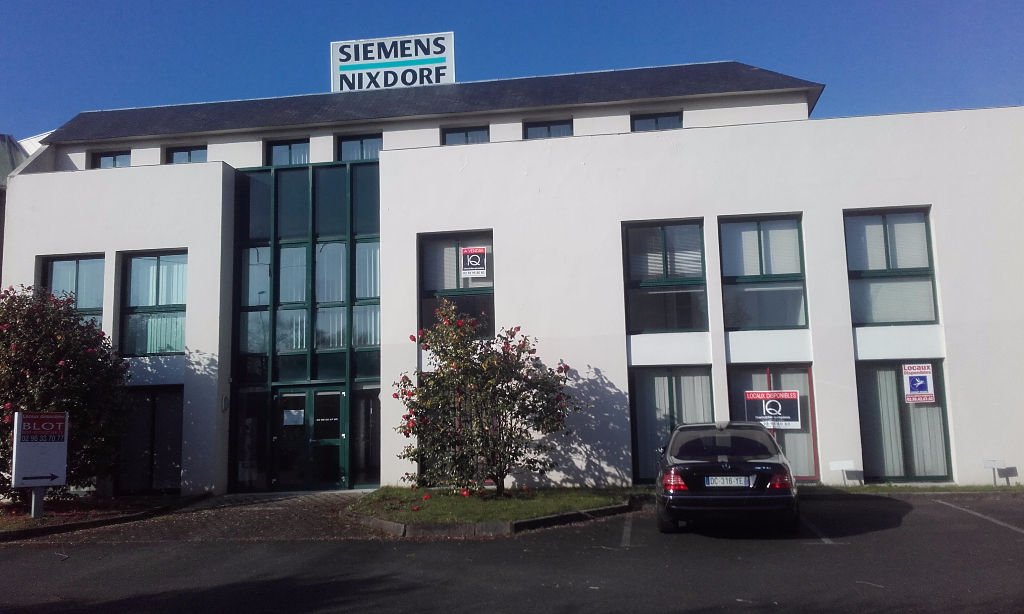 A VENDRE 120 m de bureaux² avec terrasses,parkings, 29000 Quimper A VENDRE 120 m de bureaux² avec terrasses,parkings, 29000 Quimper