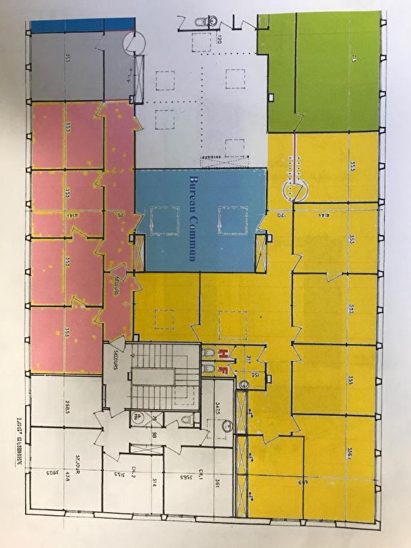 A loouer Bureaux ZI de Kergaradec Brest / Gouesnou 230 m2 A loouer Bureaux ZI de Kergaradec Brest / Gouesnou 230 m2