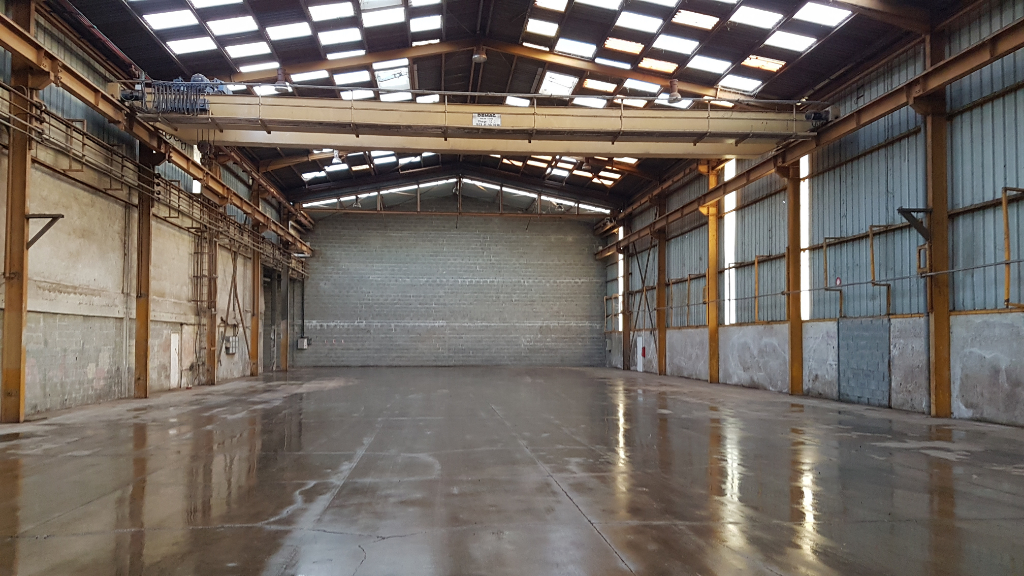 Entrepôt / local industriel Gouesnou 750 m2 Entrepôt / local industriel Gouesnou 750 m2