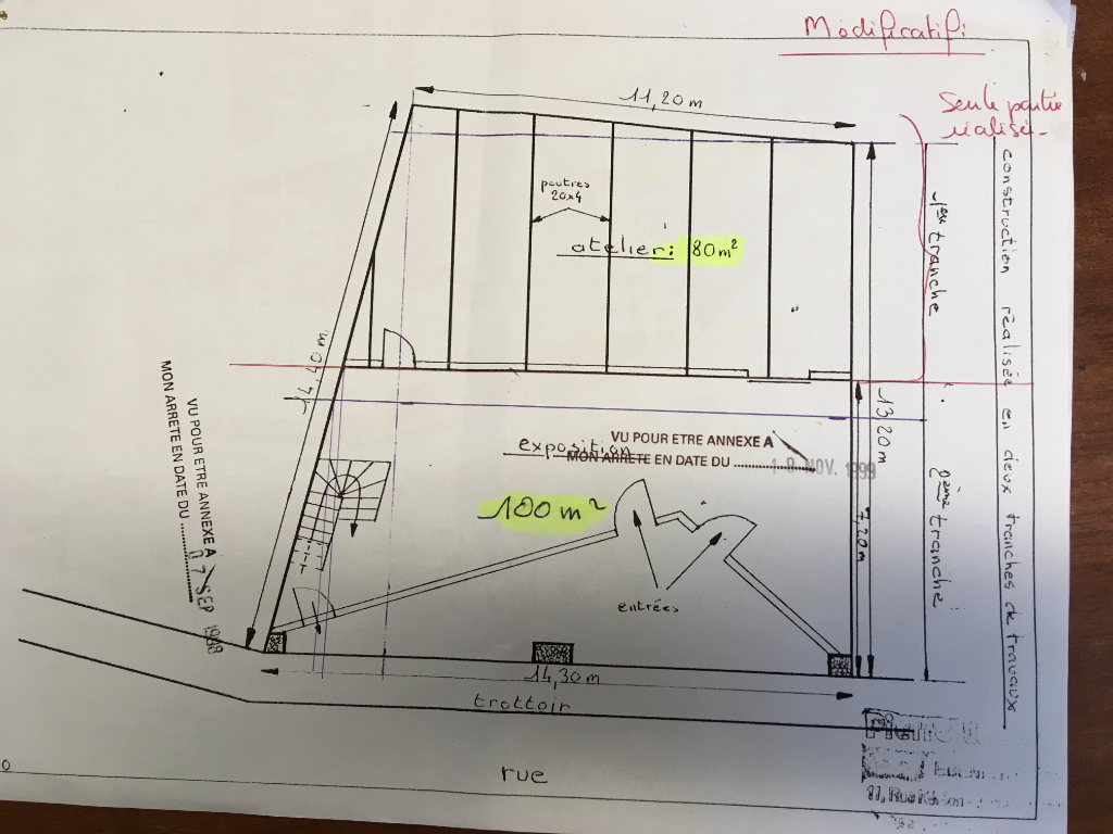 A vendre un local d'activité de 80 m² avec possibilité de 180 m² 29120 Pont l'Abbé A vendre un local d'activité de 80 m² avec possibilité de 180 m² 29120 Pont l'Abbé