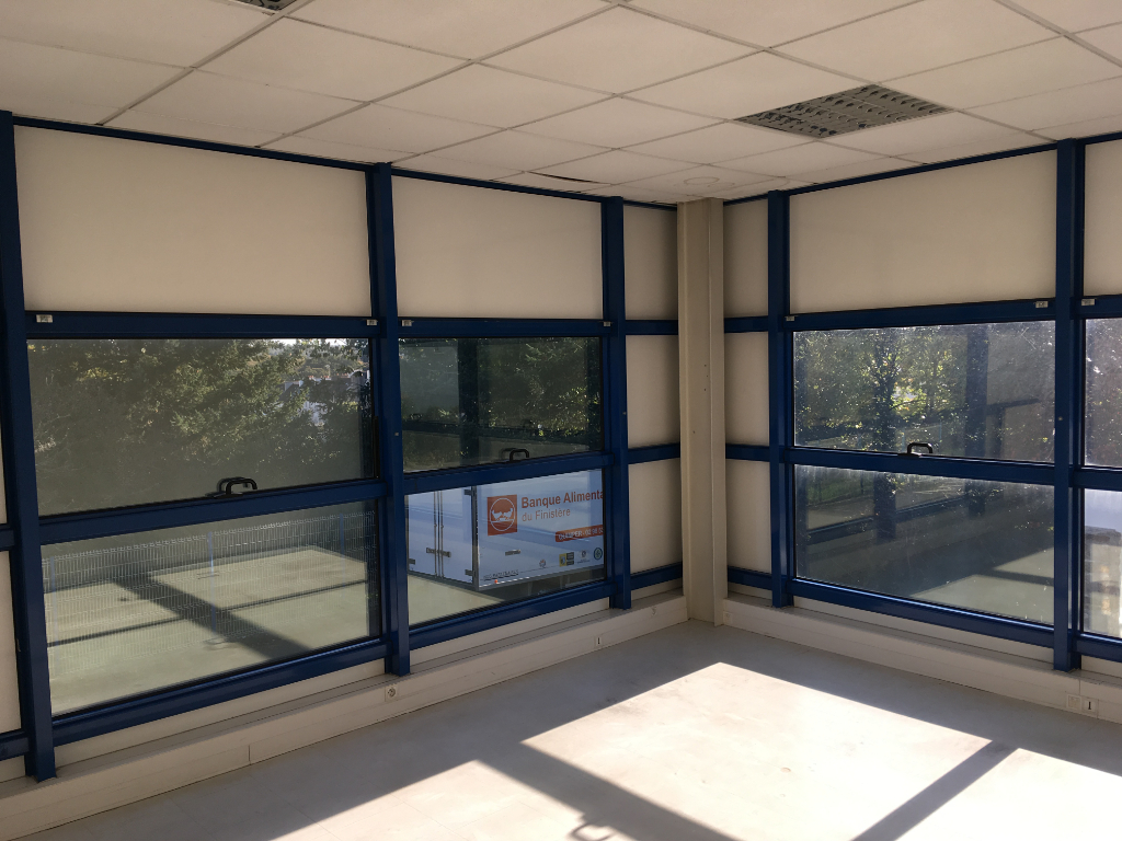 A louer plateau de bureaux de 122 m² Quimper 29 000 A louer plateau de bureaux de 122 m² Quimper 29 000