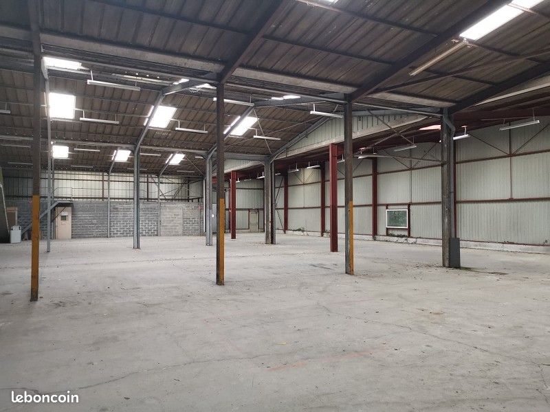 A vendre Local d'activité Gouesnou 2300m2 A vendre Local d'activité Gouesnou 2300m2