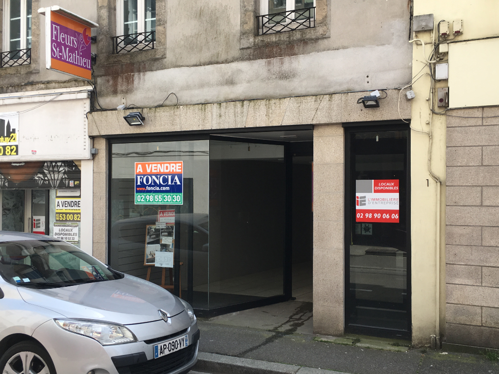 À VENDRE Local commercial de 71 m² au centre ville 29000 Quimper À VENDRE Local commercial de 71 m² au centre ville 29000 Quimper