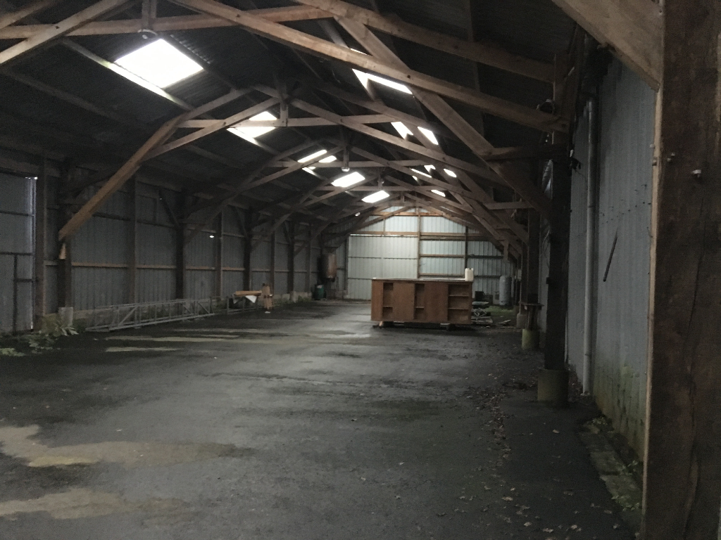 Entrepôt / local industriel Gouezec 2500 m2 Entrepôt / local industriel Gouezec 2500 m2
