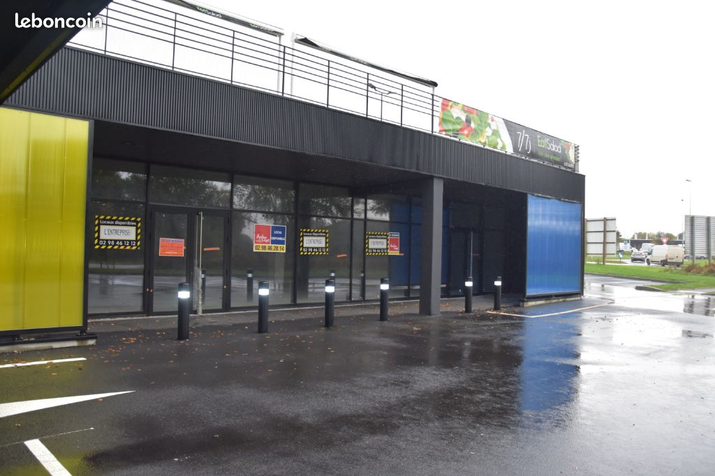 Brest Guipavas A louer local commercial 456,16 m² Brest Guipavas A louer local commercial 456,16 m²