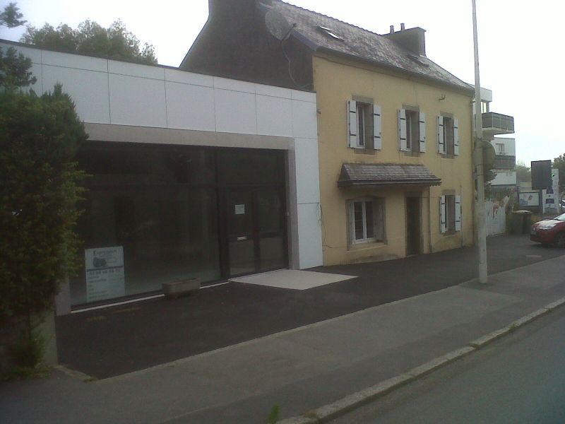 A louer Local commercial Brest Guipavas 80 m² A louer Local commercial Brest Guipavas 80 m²