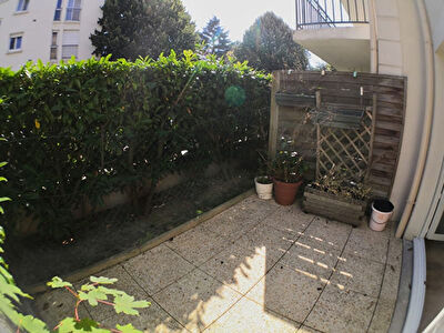 Appartement Duplex 3 pieces en rdj avec terrasse