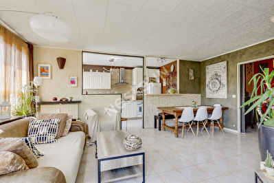 Appartement Champs Sur Marne 4 pieces 93 m2
