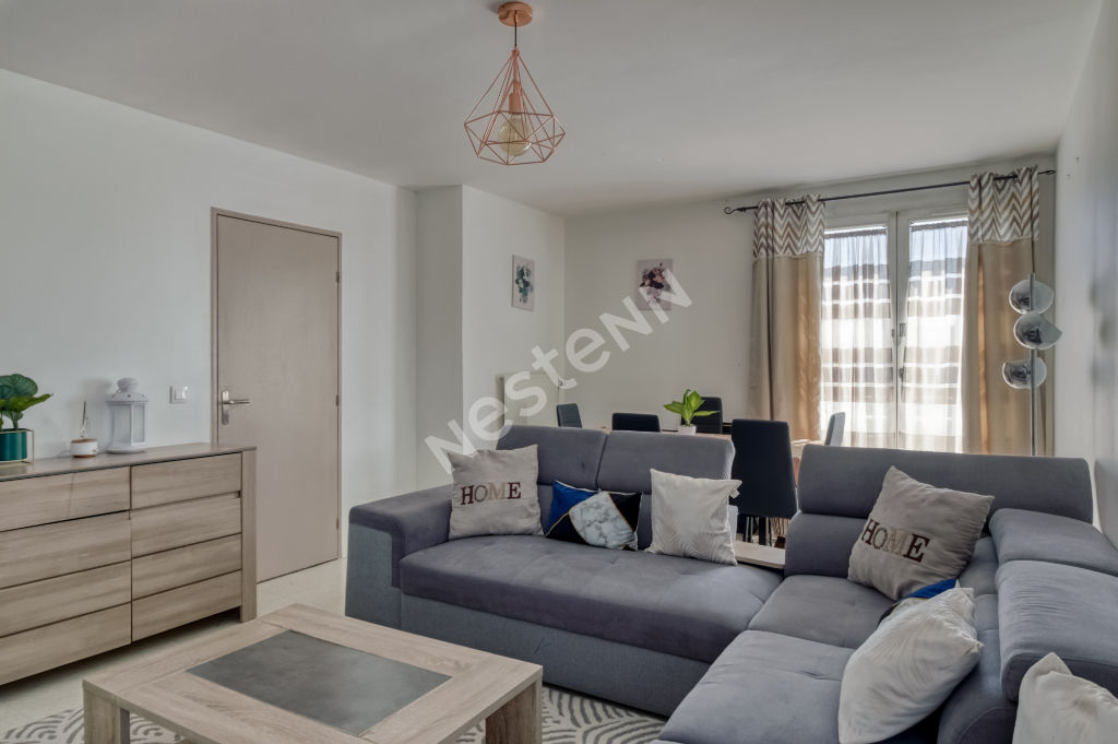 photos n°1 Appartement TORCY Secteur des Lacs 3 pièces