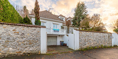 Maison Lagny Sur Marne 7 pieces 180 m2