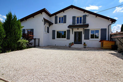 Maison Grenay 6 pieces 190 m2