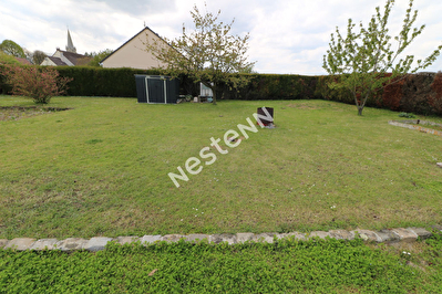 BERRY AU BAC : Terrain plat - calme - tout a l'egout.