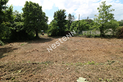 Villeneuve sur Aisne - Terrain hors lotissement de 694m2