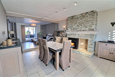 Maison 4 chambres - Beaux Volumes - Garage