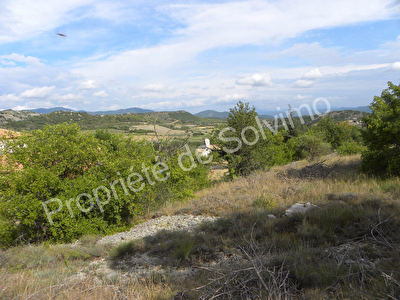 Terrain 1500 m2 a Chateauneuf Val Saint Donat