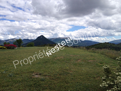 A vendre terrain constructible au nord de Sisteron