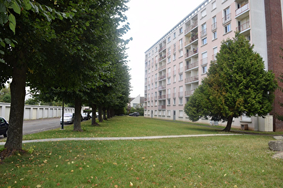 Appartement Melun 3 pieces 64 m2