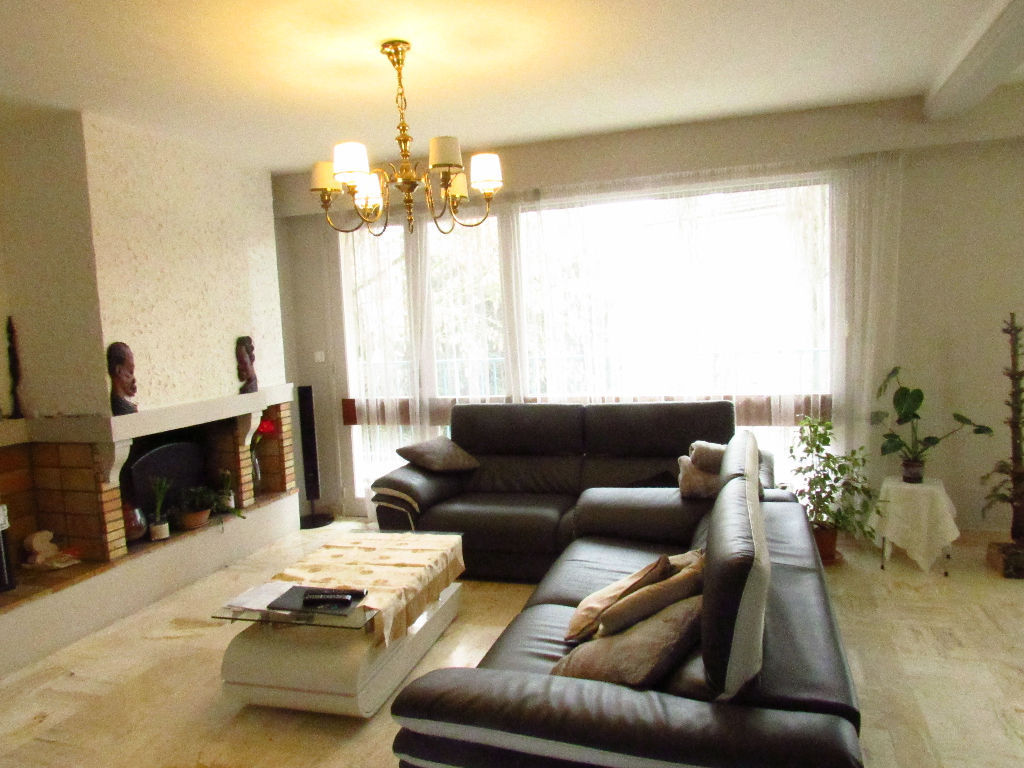 photos n°1 Appartement Melun 6 pièce(s) 100 m2