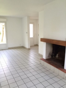 Maison Murs-erigne 4 pieces - A Louer