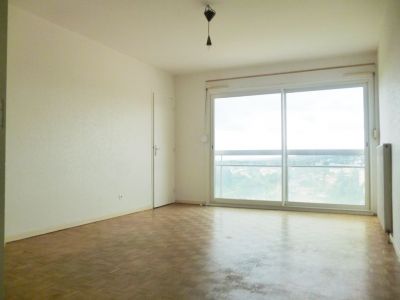 RAMONVILLE SAINT AGNE APPARTEMENT T3 A VENDRE