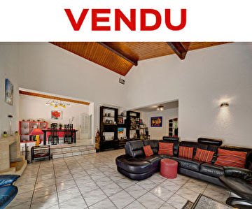 Maison Pompertuzat 6 pieces avec garage sous sol et piscine