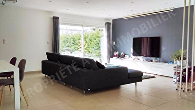 ESCALQUENS MAISON RECENTE 4 PIECES DE 135M2 AVEC GRAND GARAGE A VENDRE