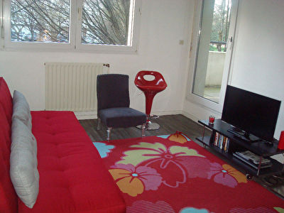 TOULOUSE-JOLIMONT APPARTEMENT T1 BIS A LOUER