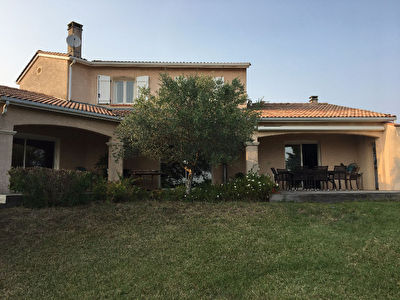 Maison Escalquens 6 pieces 178 m2
