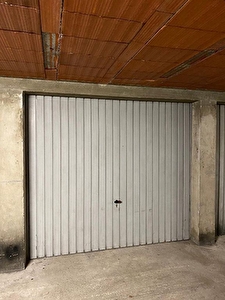 A louer GARAGE FERME a CASTANET TOLOSAN de 13m2