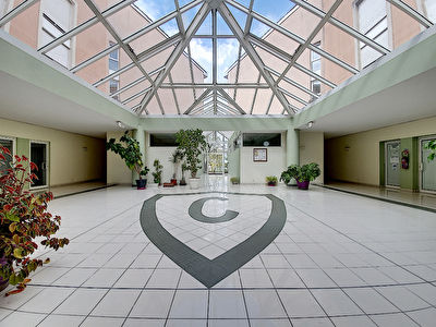 Exclusivite Nestenn. Ideal investisseur ou etudiant. Studio avec parking a vendre dans une residence securisee.