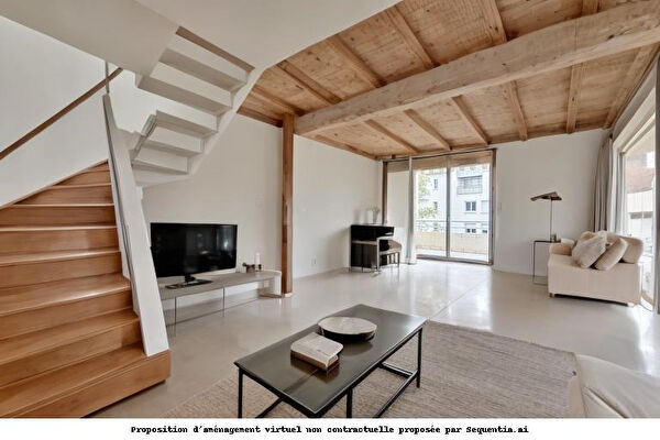 Appartement 4 pieces + combles en duplex avec terrasse et garage a vendre au centre-ville de Castanet-Tolosan