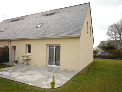 Maison Beaufort En Vallee 5 pieces 91.5 m2