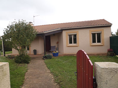 Pavillon recent Chemille en Anjou