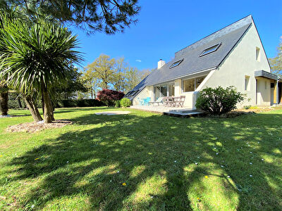 Maison d'architecte sur 2000m2 de terrain constructible