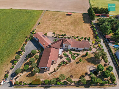 PROPRIETE A VENDRE - PONCINS 42110 - (LOIRE) Plaine du Forez