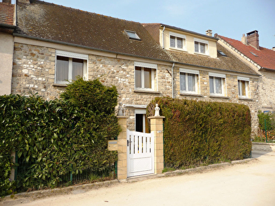 Maison Genicourt 8 pieces