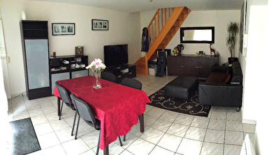 Maison Mery Sur Oise 4 pieces 75 m2
