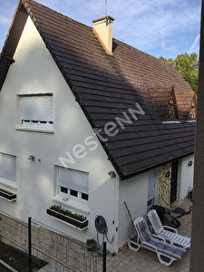 Maison Boissy L Aillerie 8 pieces 181m2