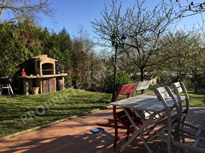 Maison Pontoise 6 pieces 111.95 m2
